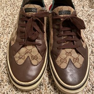 Gucci Sneakers